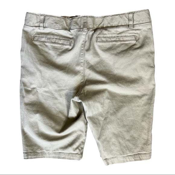 🌞 French Toast : khaki bermuda shorts - Picture 3 of 12